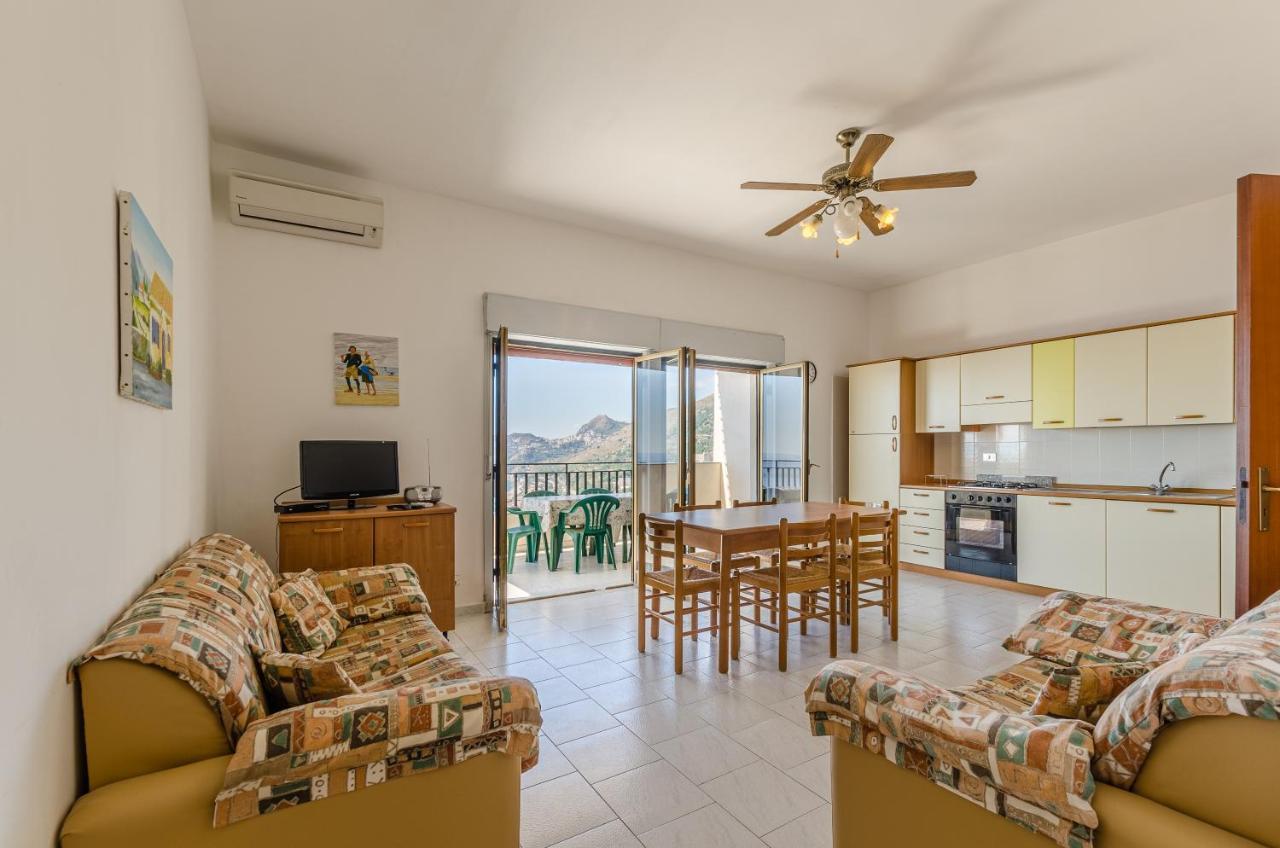 Апартаменты Casa Vacanze Andreana Летоянни Экстерьер фото